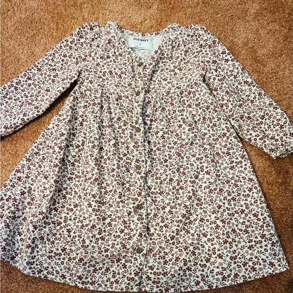 2 old navy dresses size 4T - Picture 2 of 5